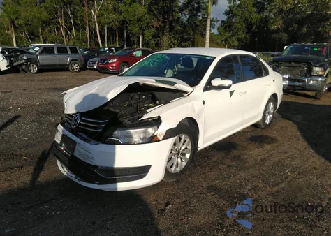 2015 Volkswagen Passat 1.8T Wolfsburg Edition из США, поврежденный, VIN 1VWAT7A30FC003949